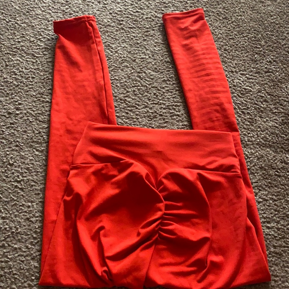 Amazon red workout leggings with butt scrunch